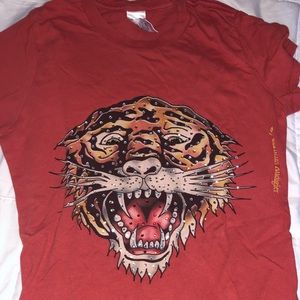 Ed hardy lion tee